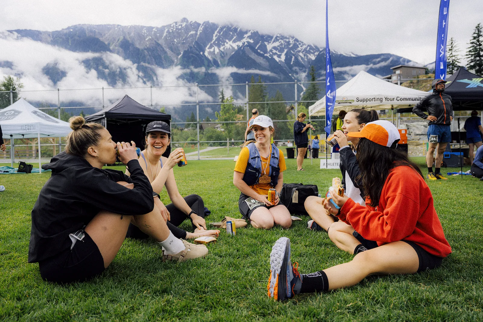 Runners at Den Duyf Park finish line